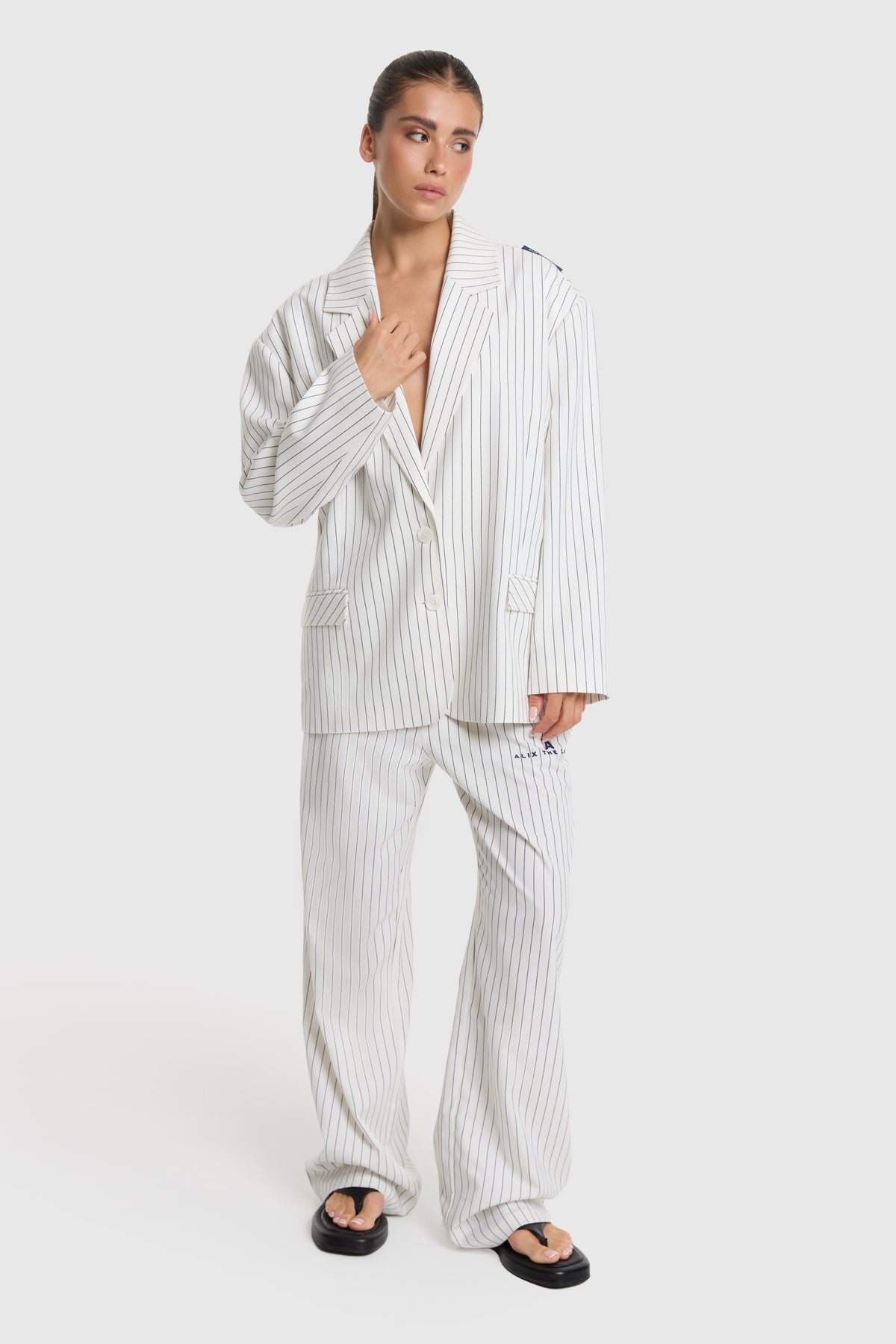STRIPED OVERSIZED BLAZER