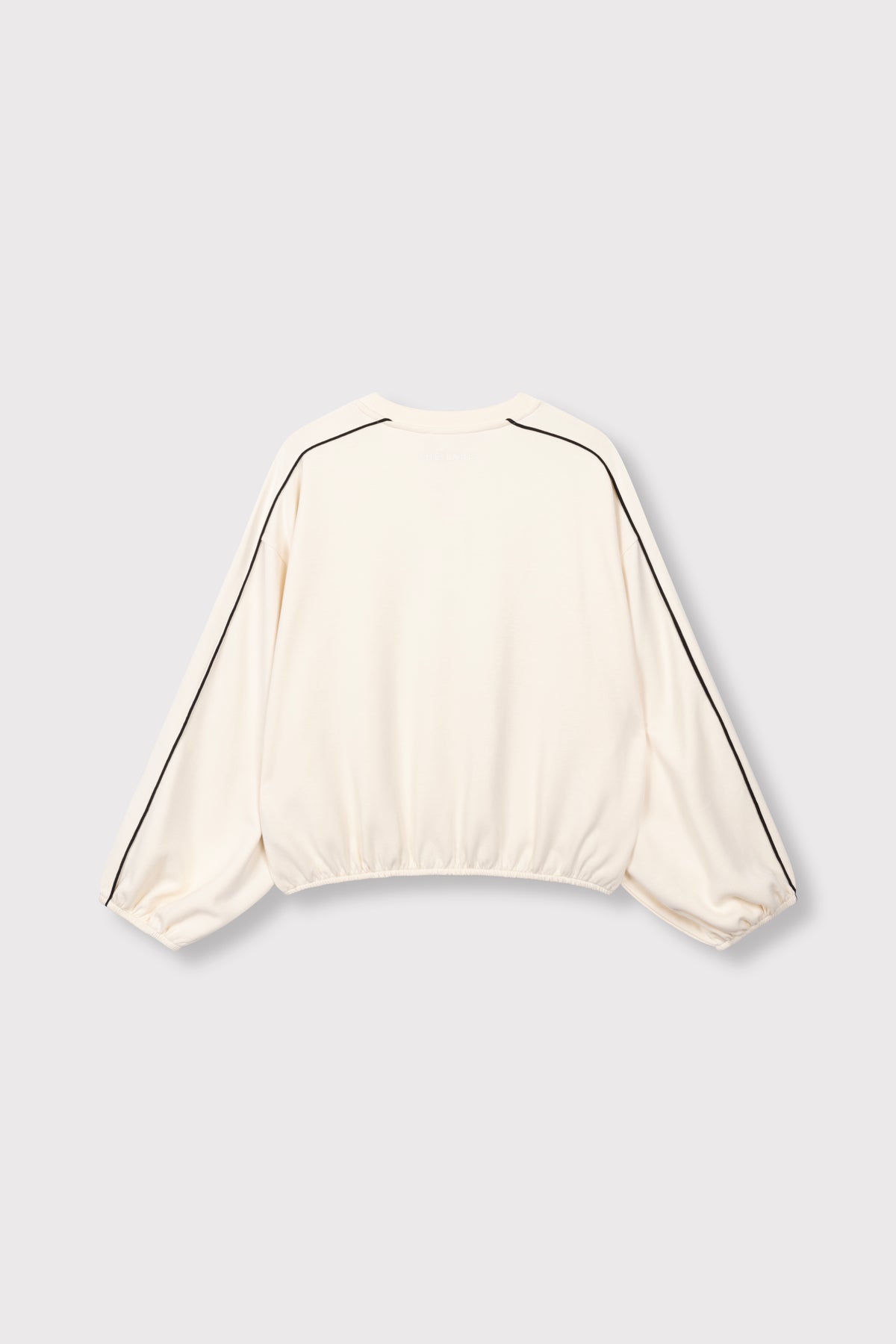 PIPING SWEATER