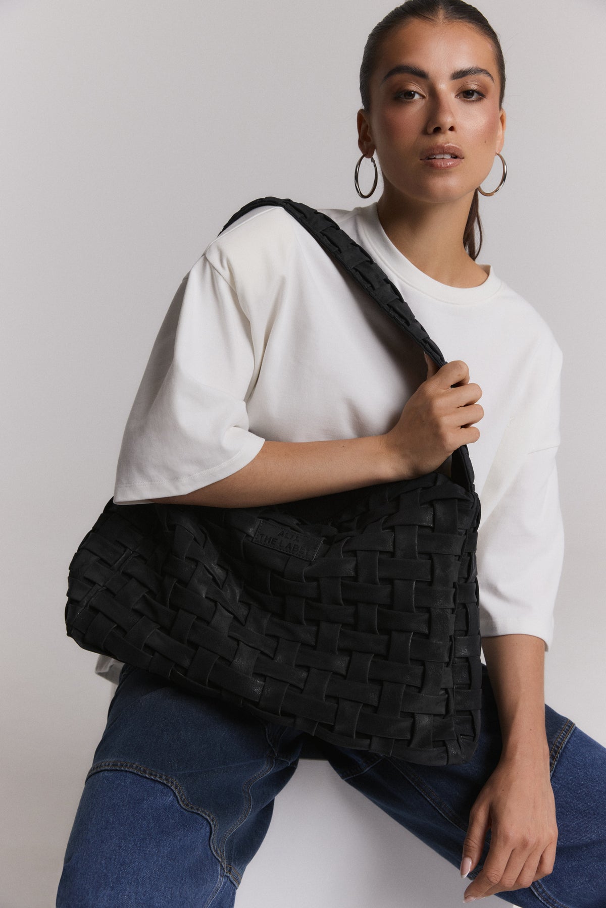 BIG BRAIDED BAG