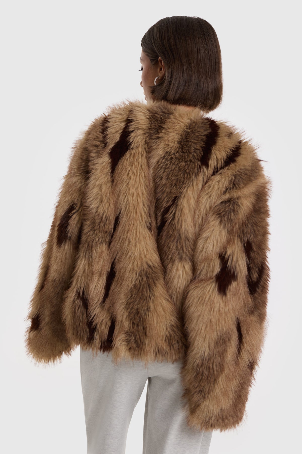FAUX FUR COAT